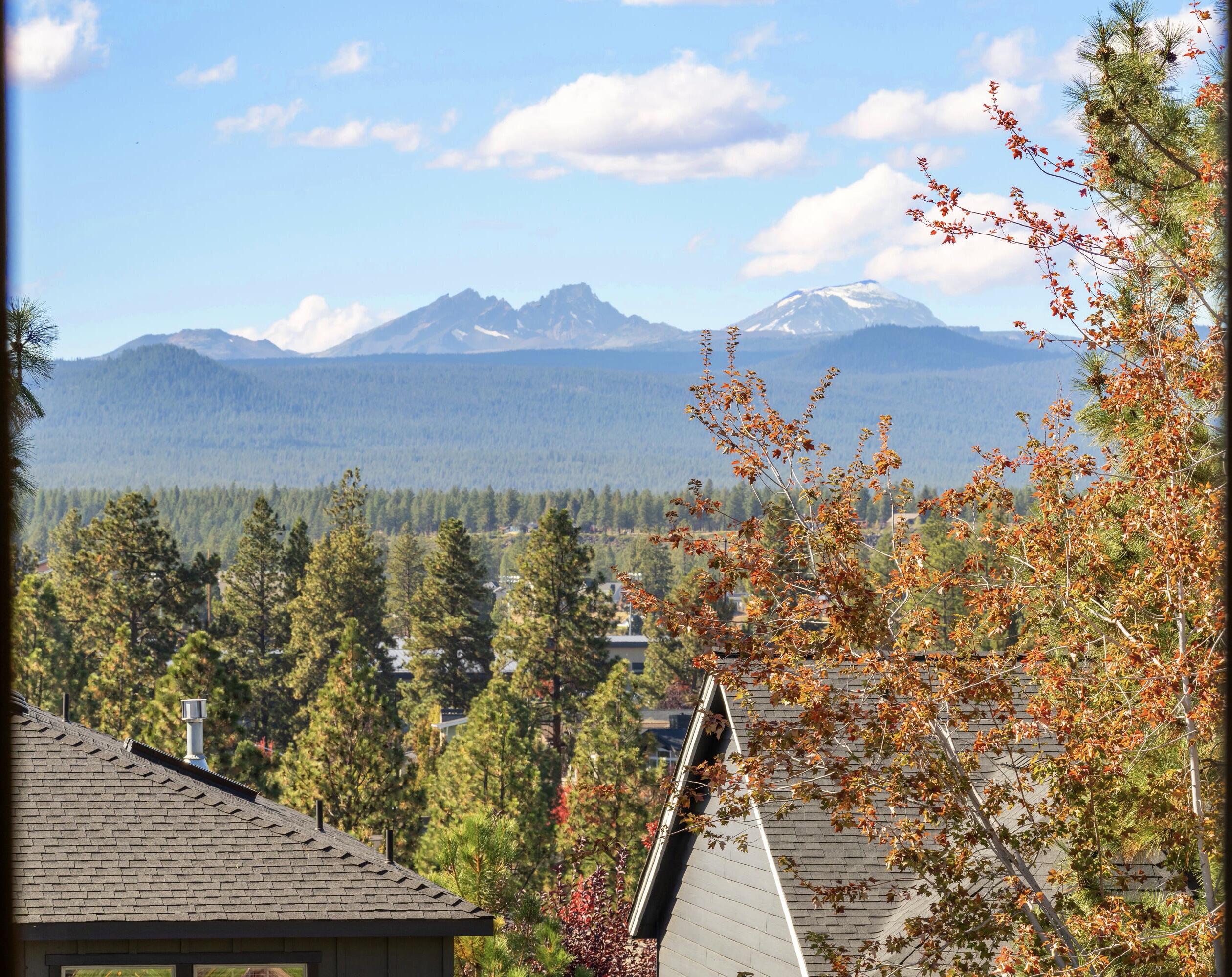 Skyliner Summit - Residential