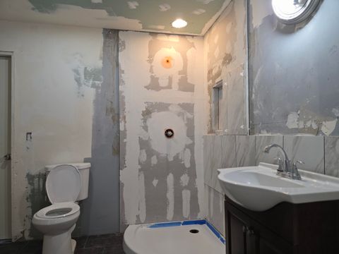 Tiny photo for 302 W Main Street, Klamath Falls, OR 97601 (MLS # 220215300)