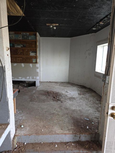 Tiny photo for 302 W Main Street, Klamath Falls, OR 97601 (MLS # 220215300)