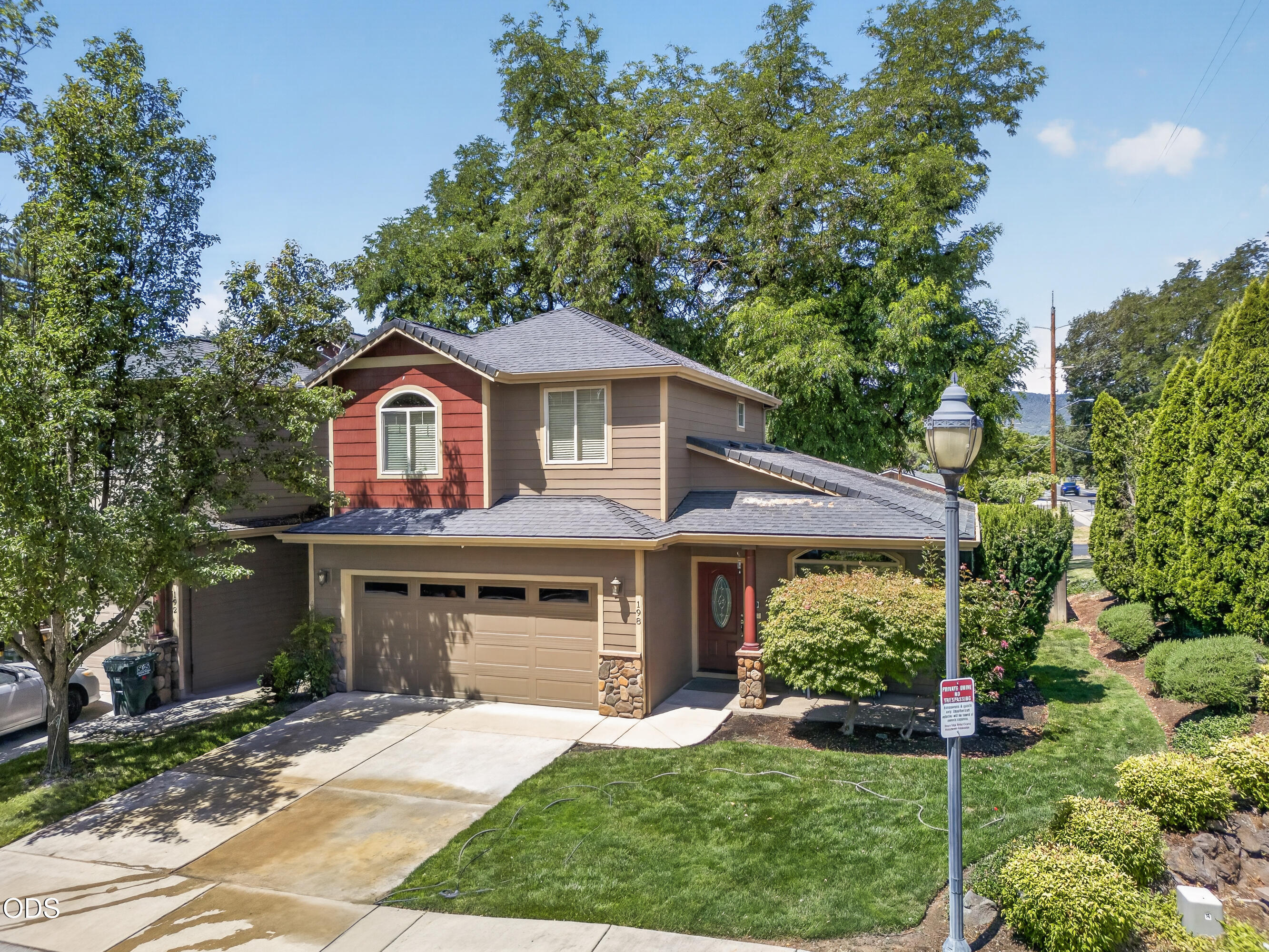 Photo 1 of 36 — 198 Rivers Edge Drive, Gold Hill, OR 97525