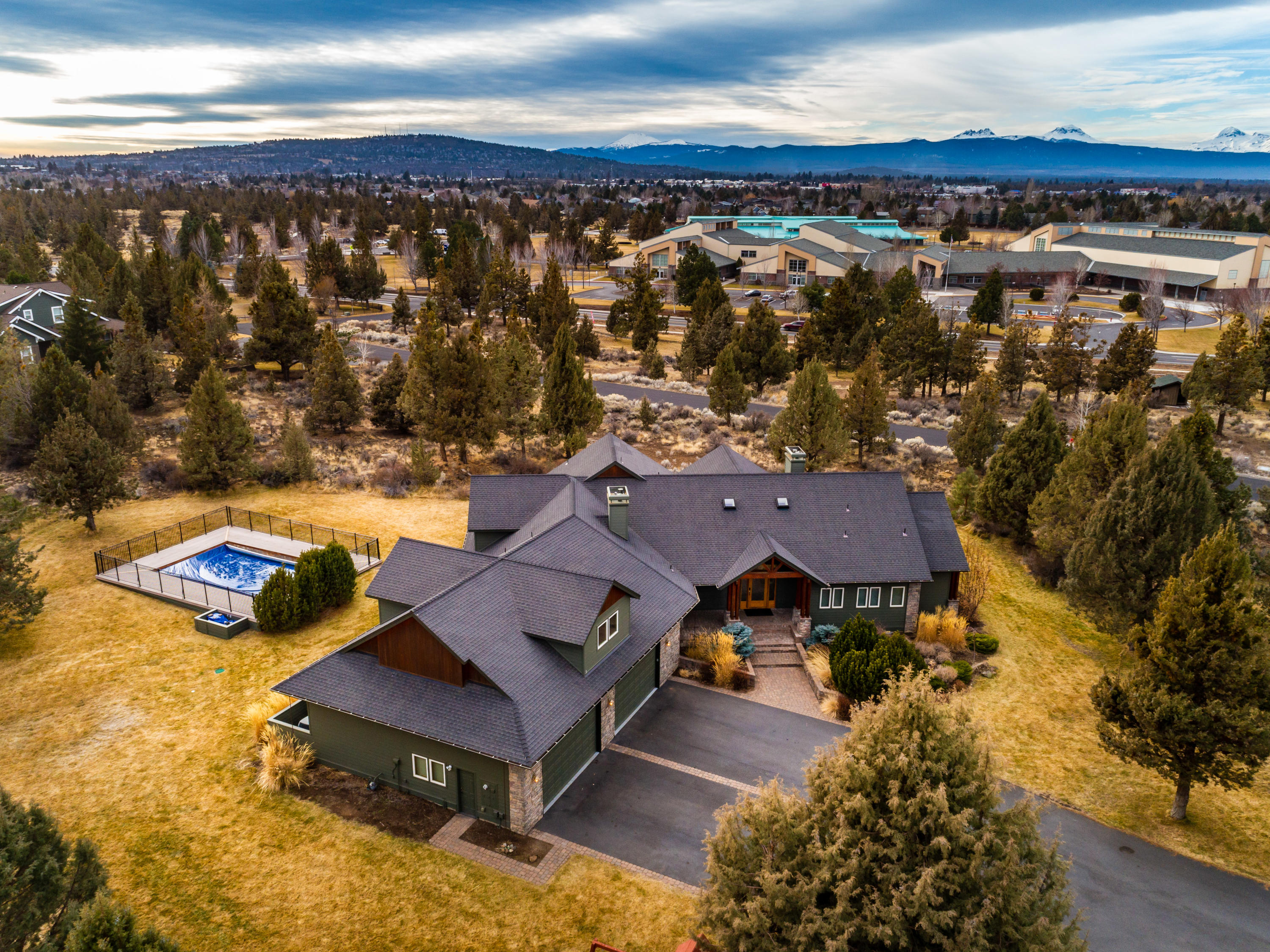 Royal Oak Estates - Residential