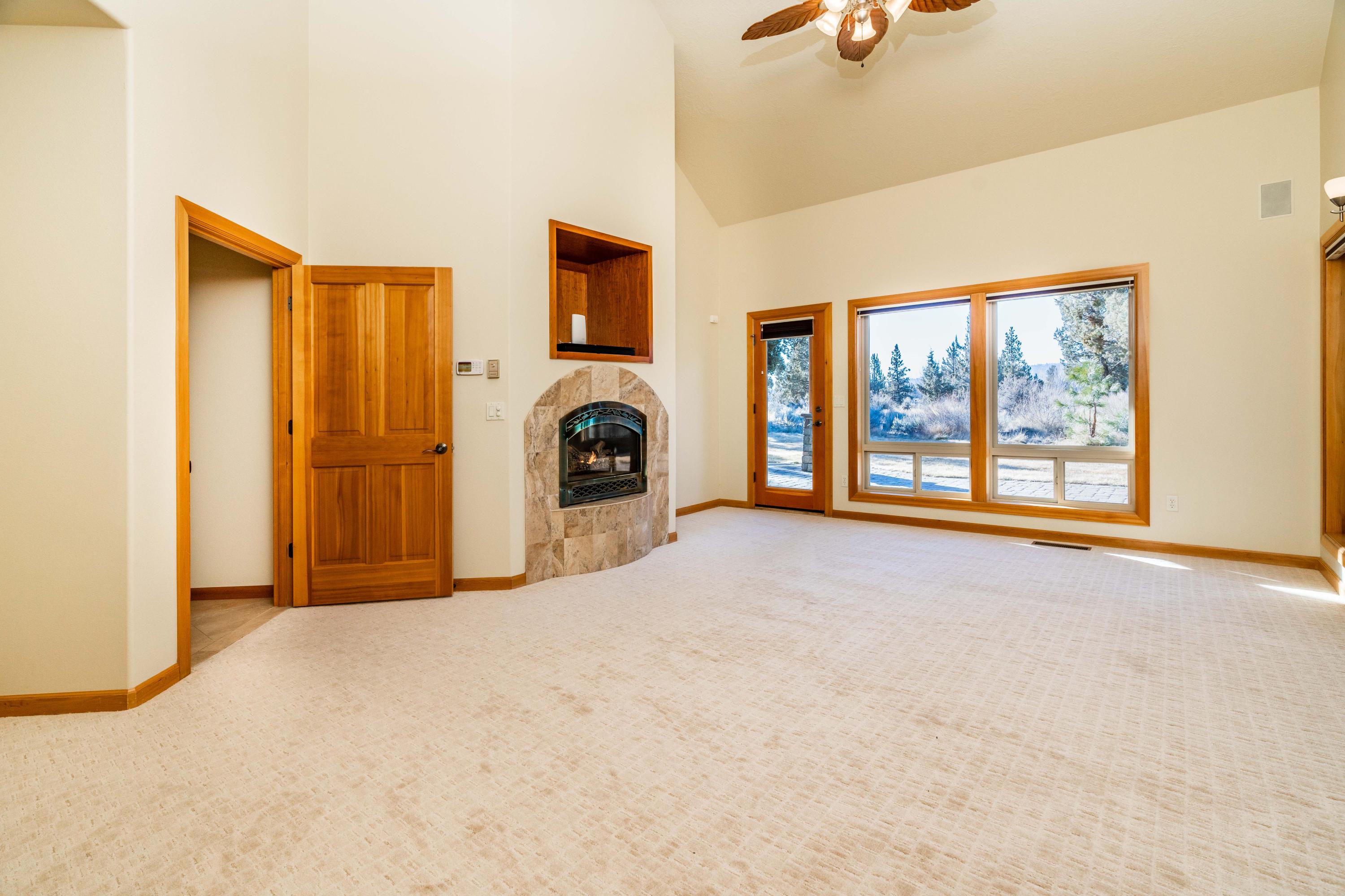 Royal Oak Estates - Residential