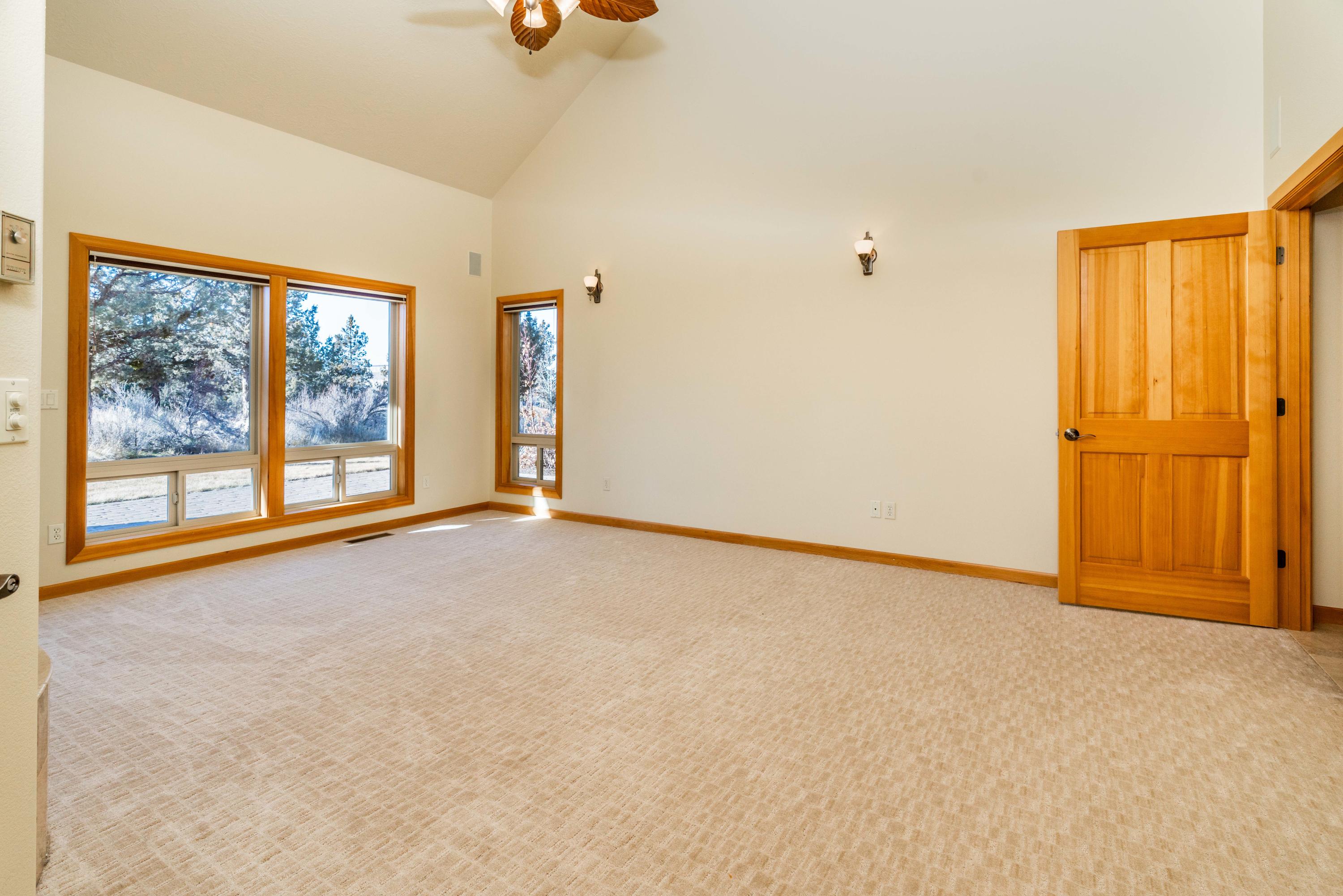 Royal Oak Estates - Residential