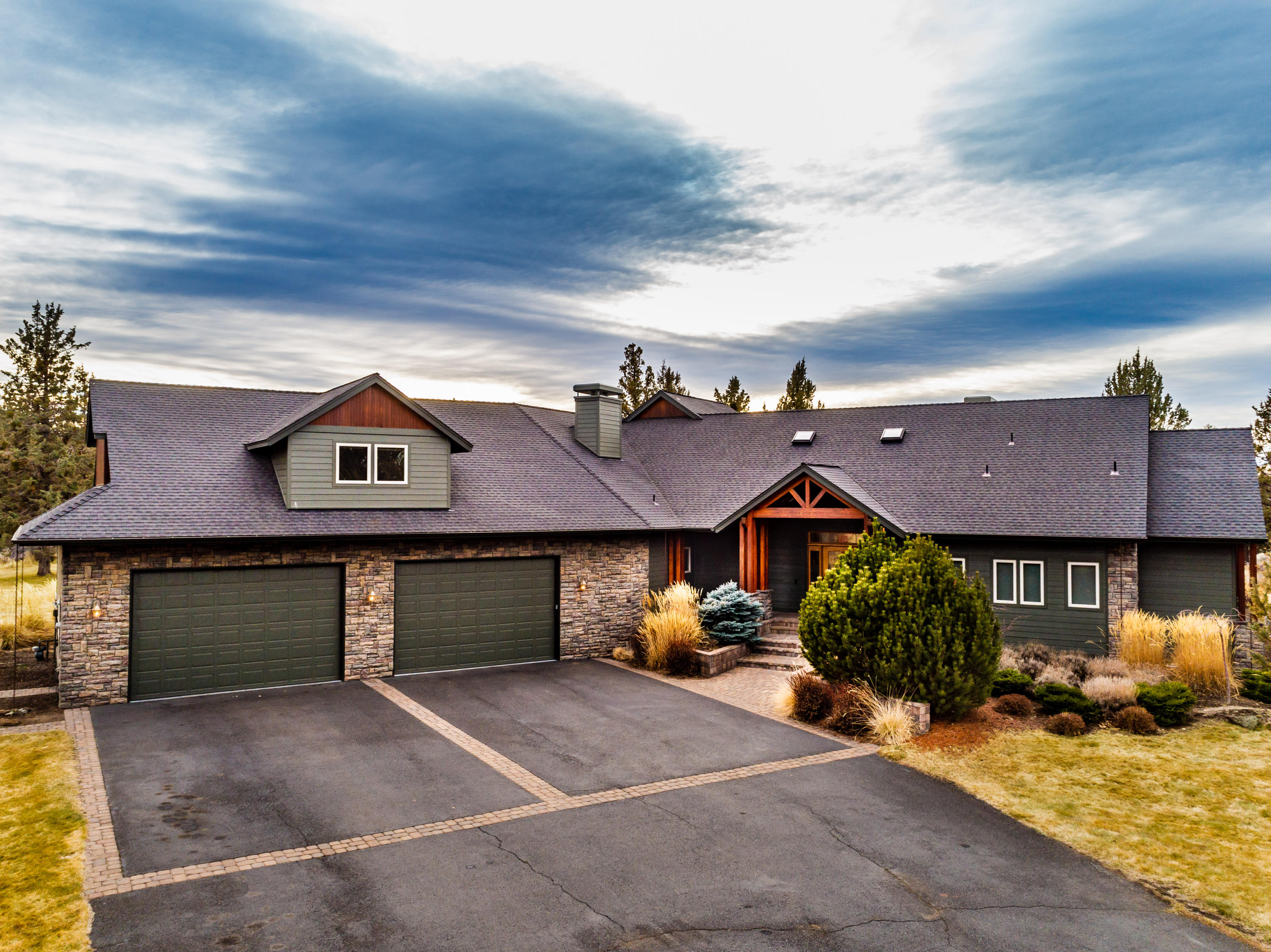 Royal Oak Estates - Residential