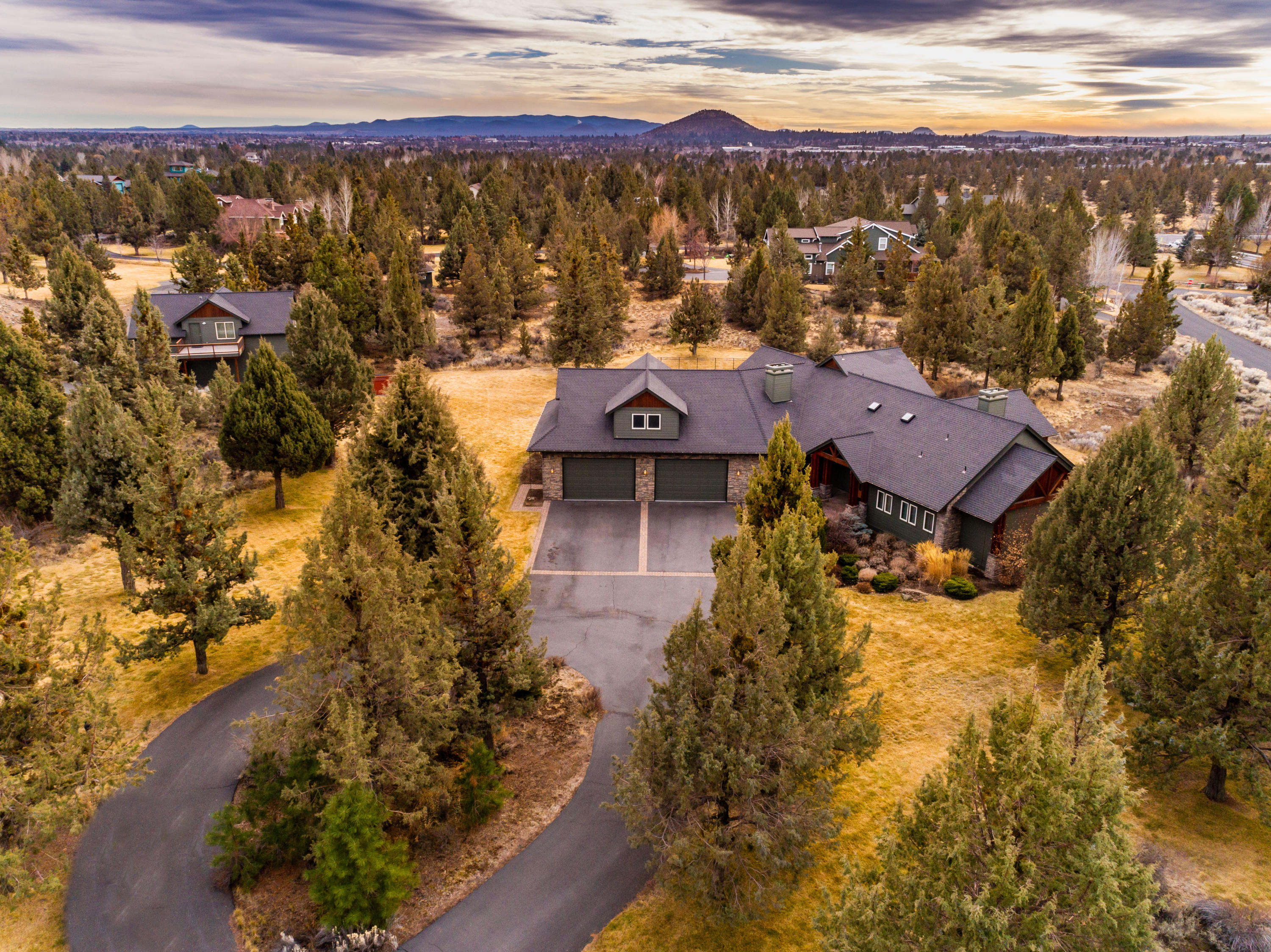 Royal Oak Estates - Residential