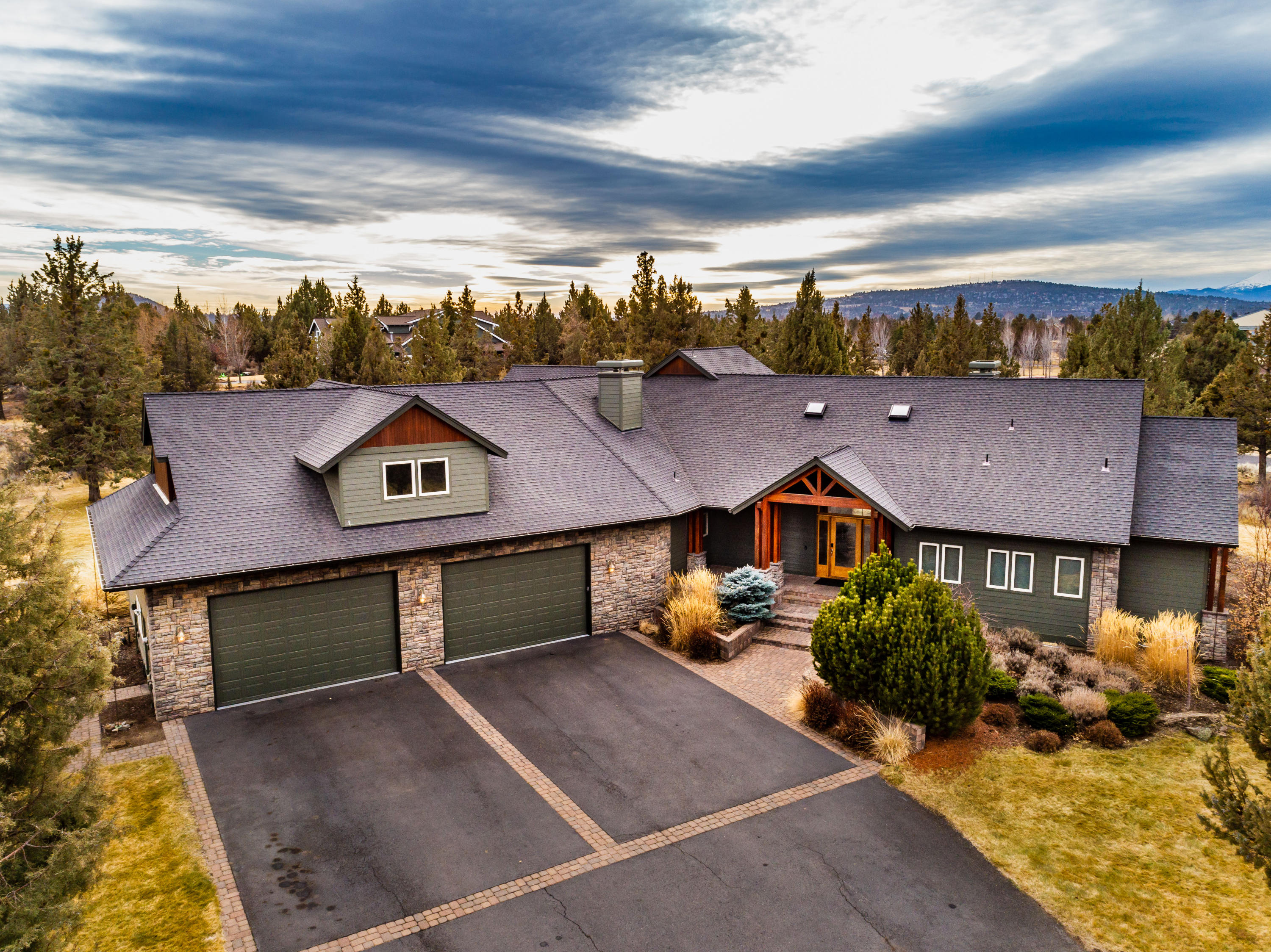 Royal Oak Estates - Residential