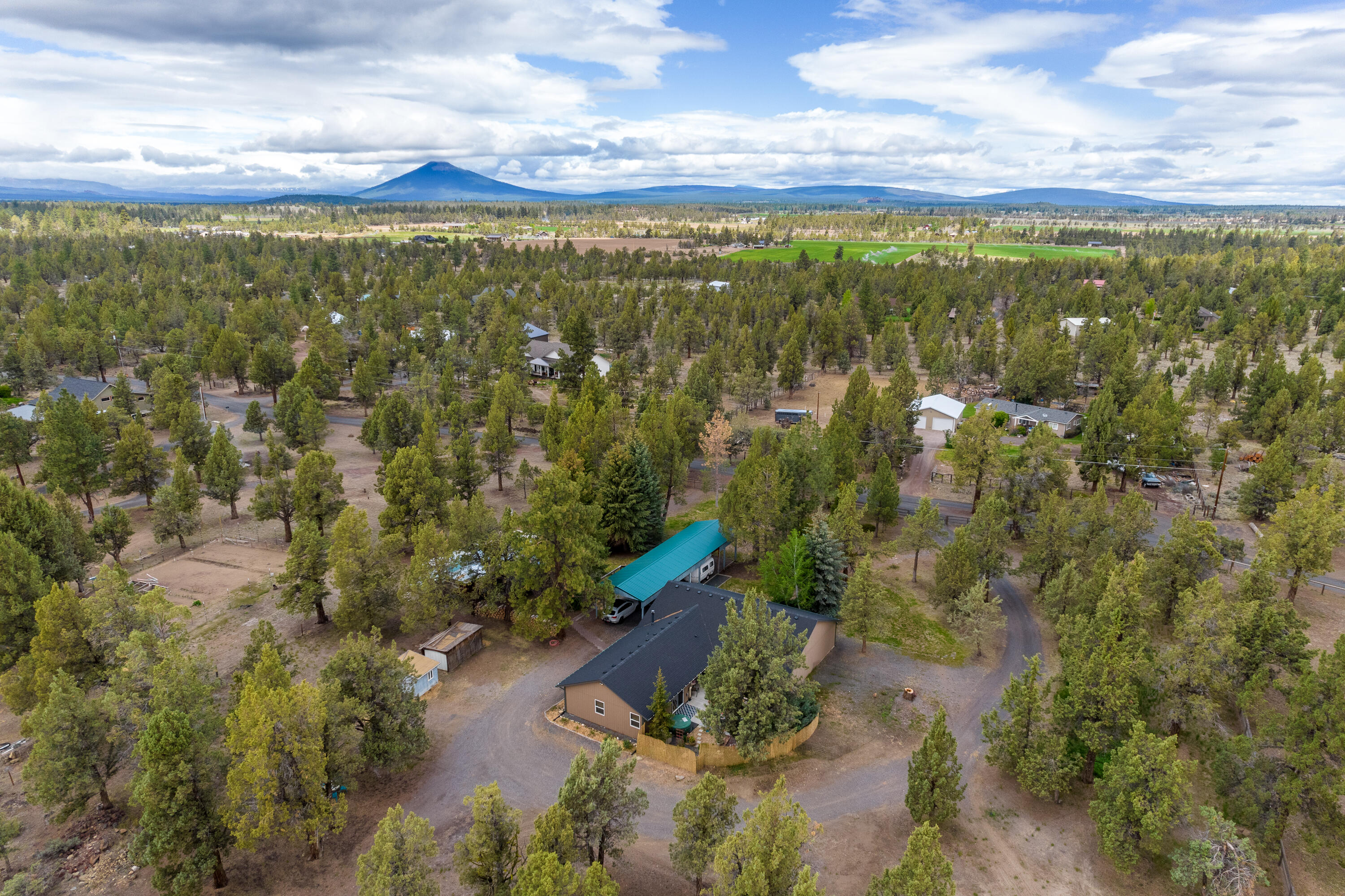 Forked Horn Estate - Residential