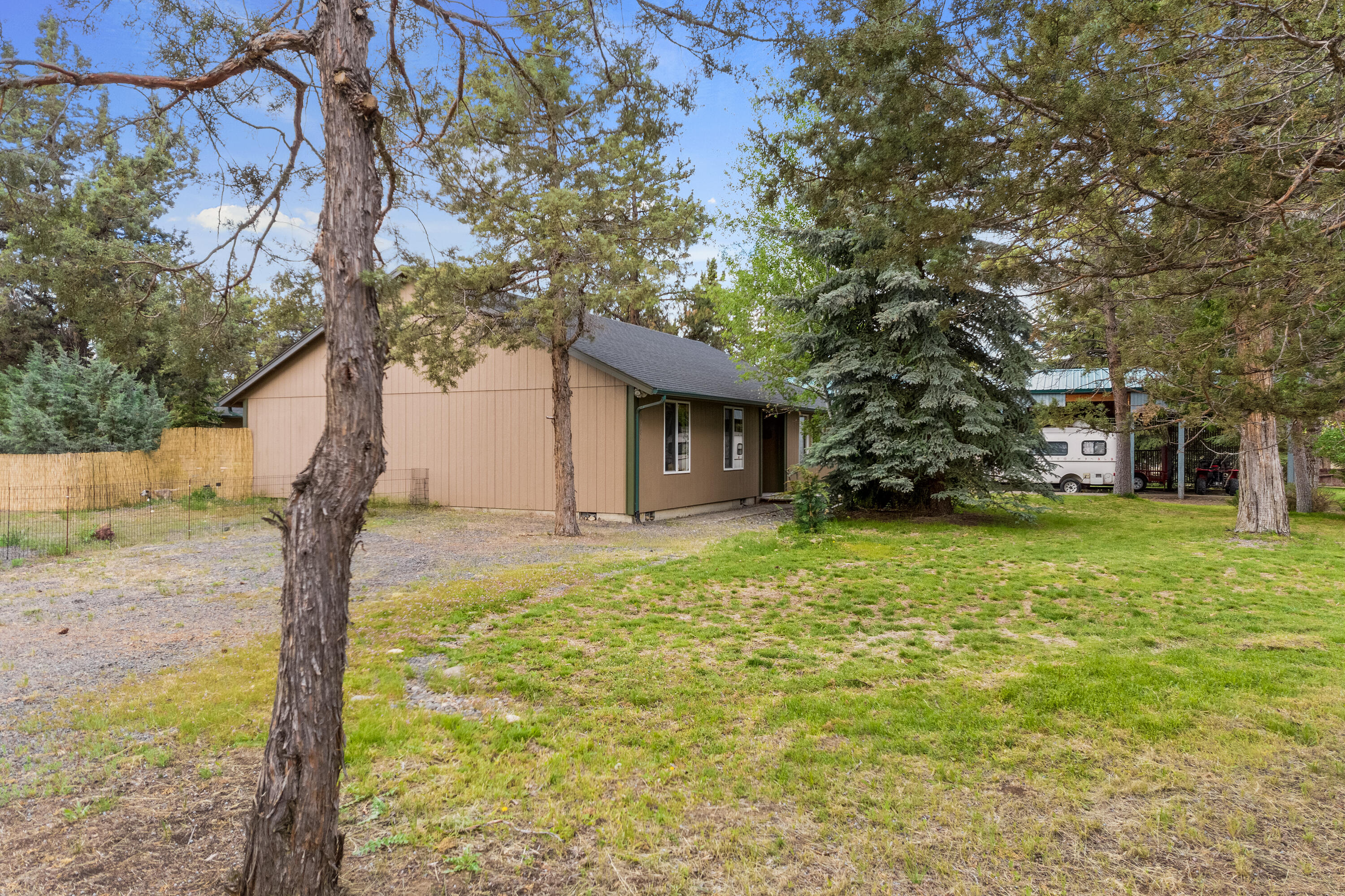 Forked Horn Estate - Residential