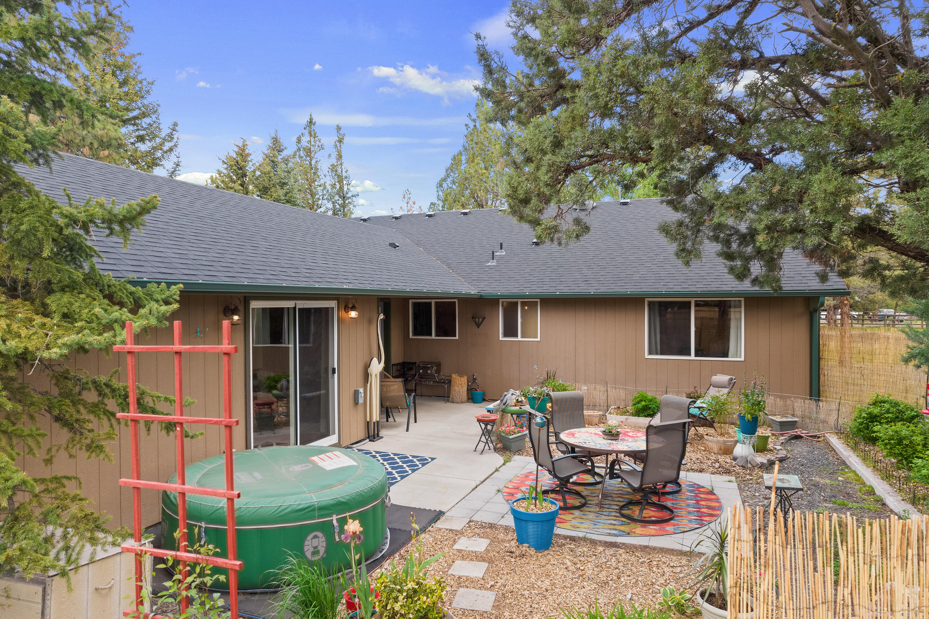 Forked Horn Estate - Residential