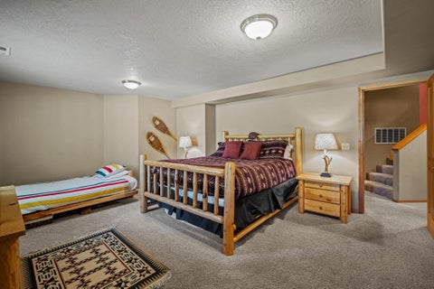 Tiny photo for 17745 Sarazen Lane #7, Bend, OR 97707 (MLS # 220224609)