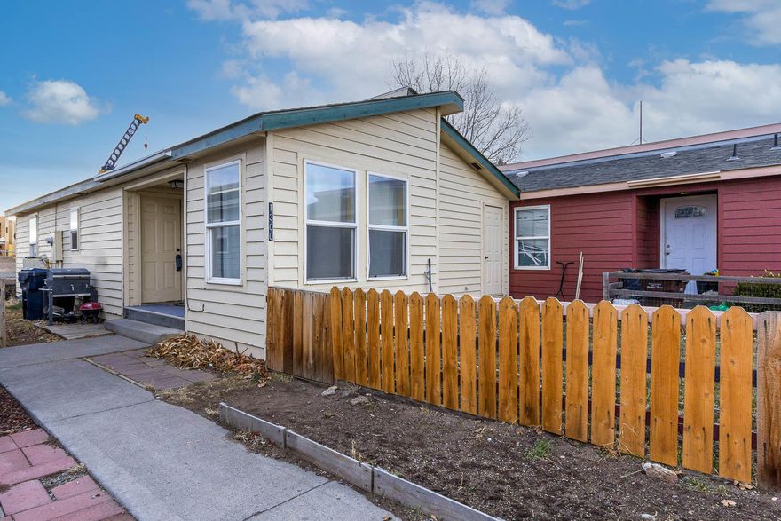 Don't miss out on this opportunity. Close to shopping, parks and the airport. New flooring, baseboards, water heater and other updates. Potential for rental.