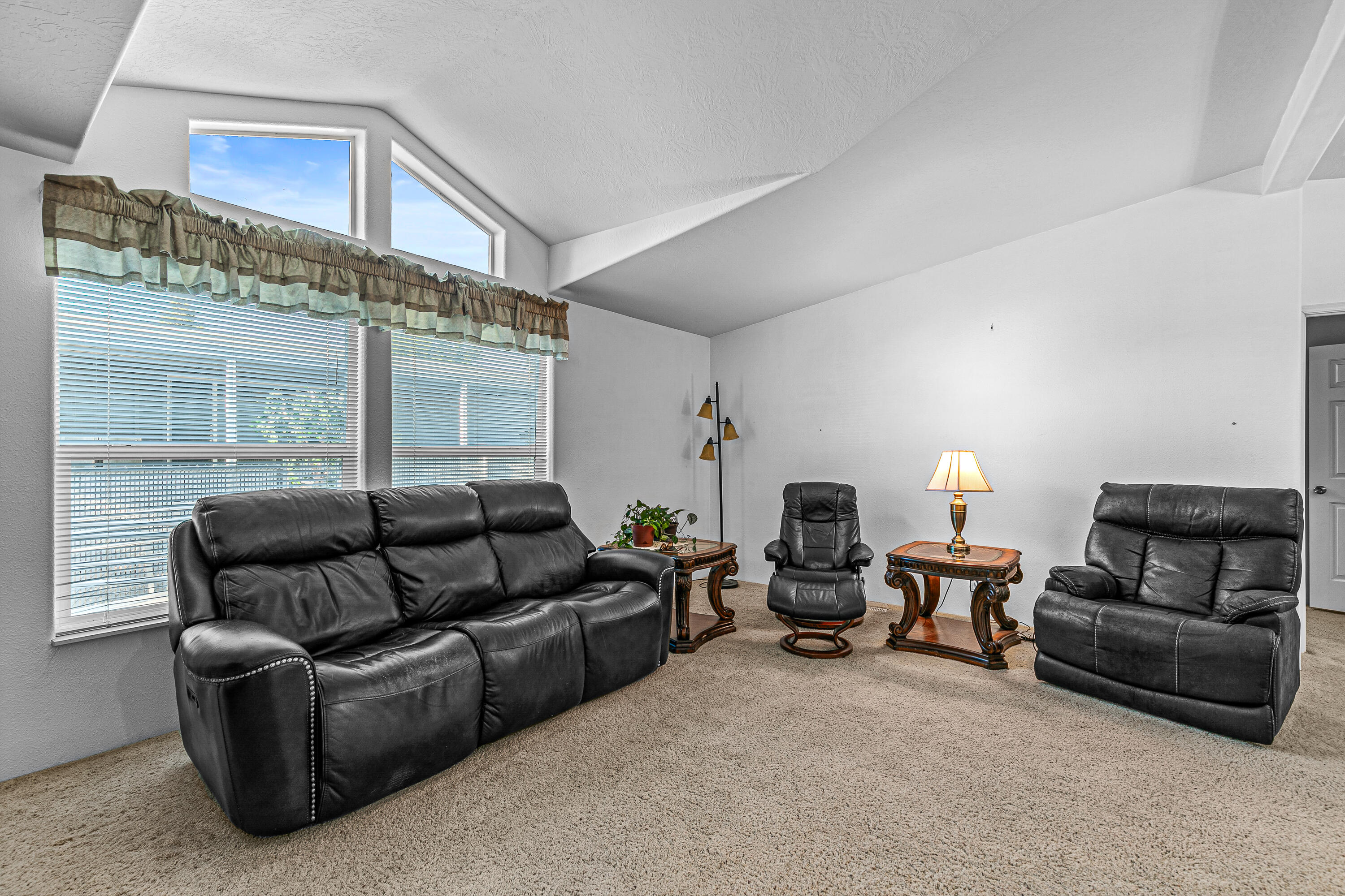 Meadow View Estates Unit No 1 - Residential