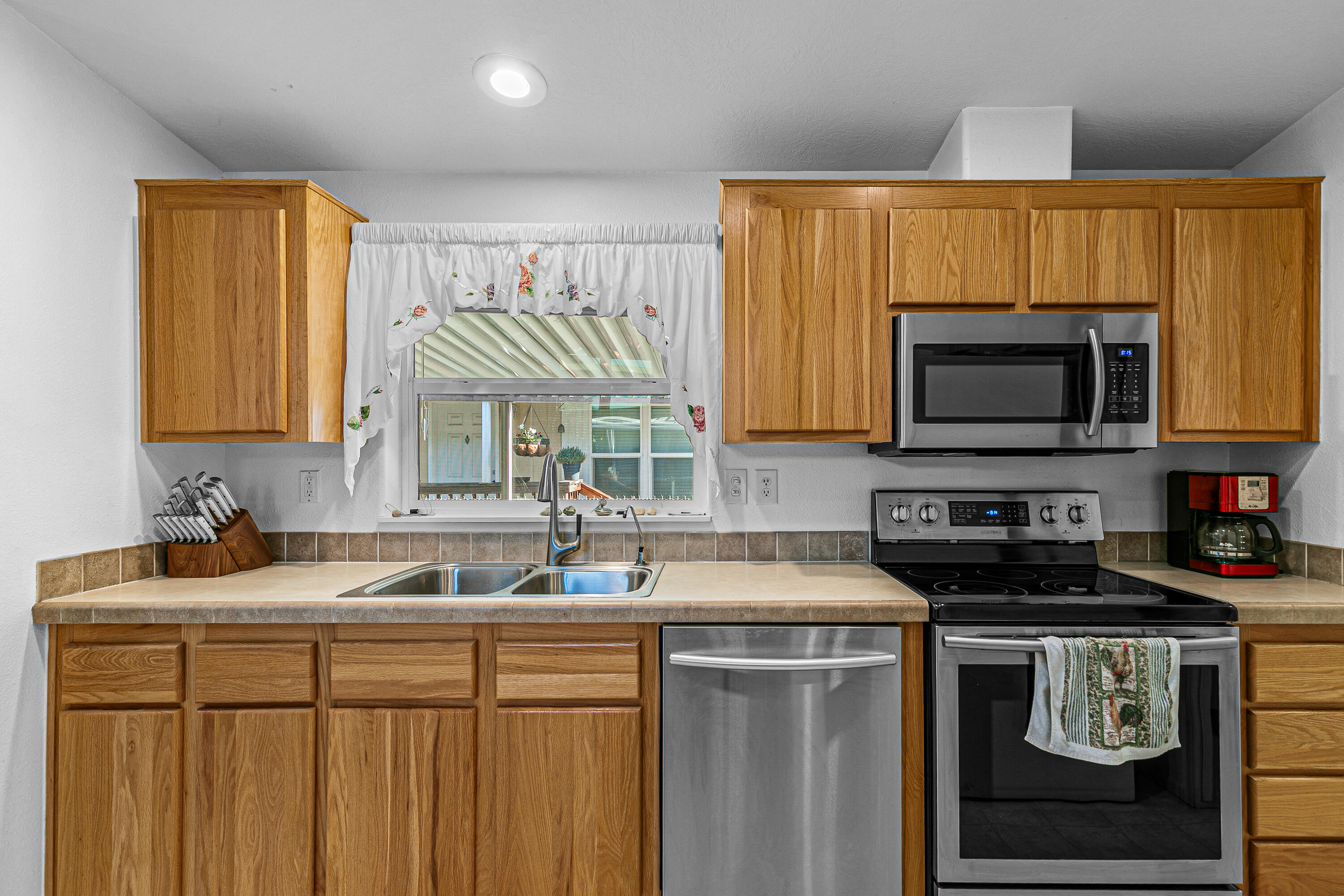 Meadow View Estates Unit No 1 - Residential