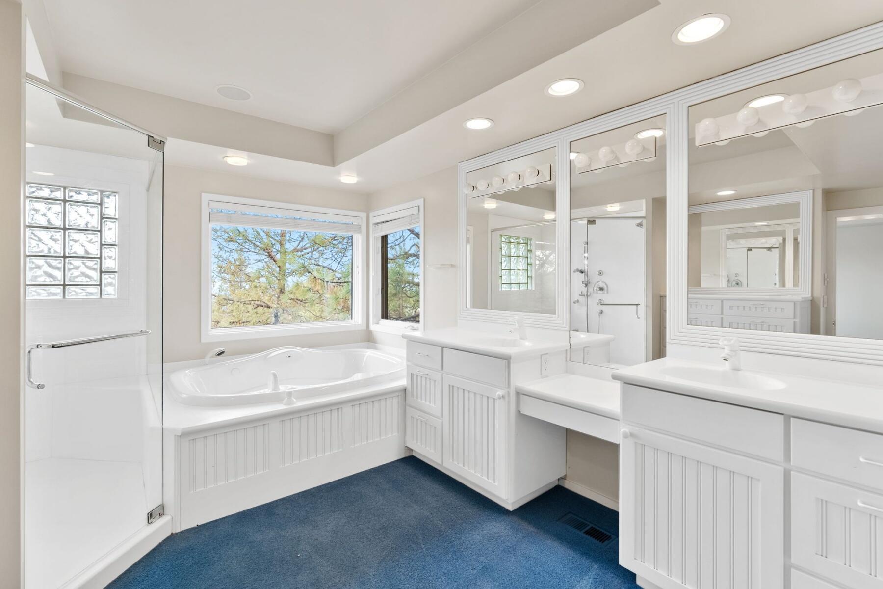 Awbrey Butte - Residential