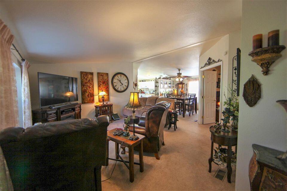 Country View Mobile Home Park - Residential