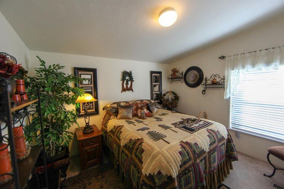 Country View Mobile Home Park - Residential