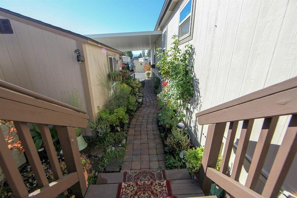 Country View Mobile Home Park - Residential