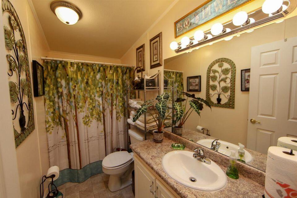 Country View Mobile Home Park - Residential