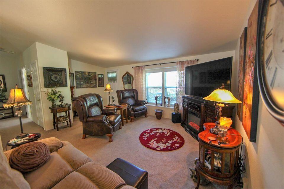 Country View Mobile Home Park - Residential