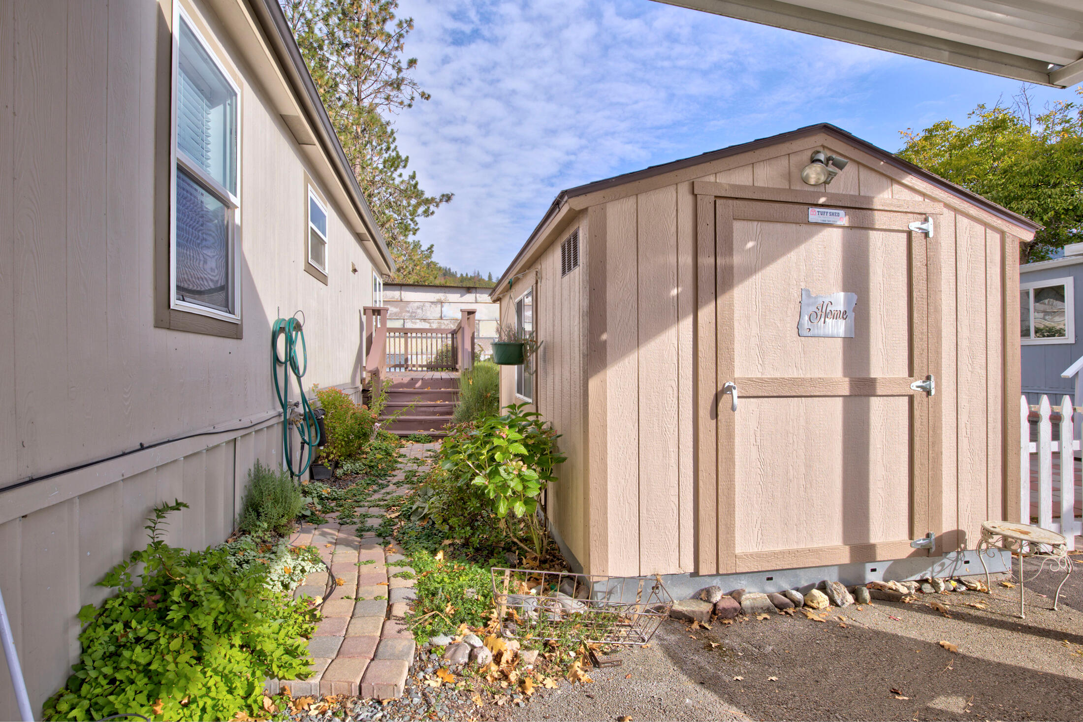 Country View Mobile Home Park - Residential