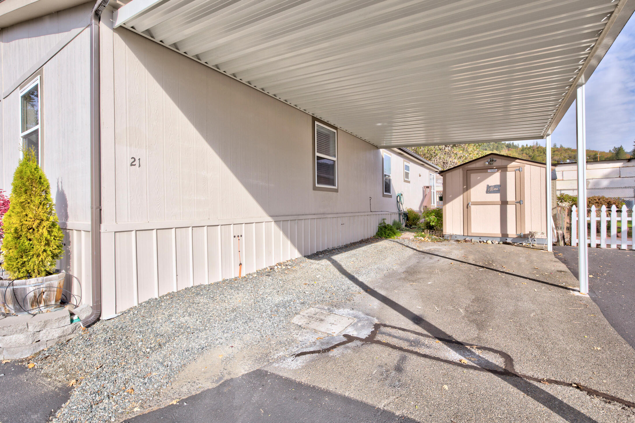 Country View Mobile Home Park - Residential