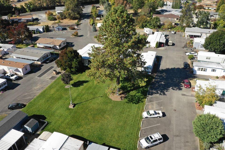 Country View Mobile Home Park - Residential