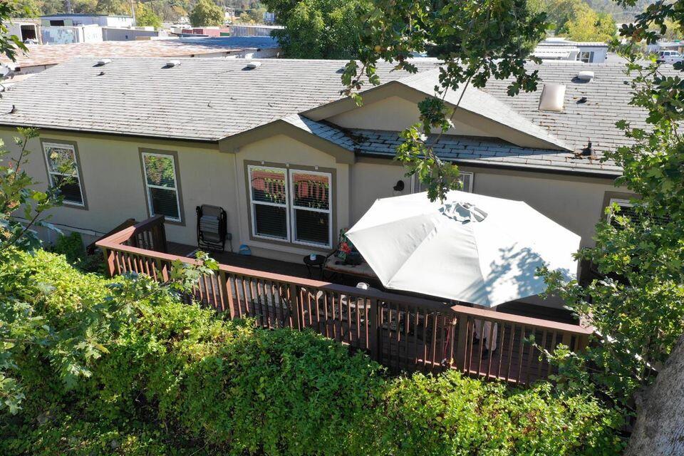 Country View Mobile Home Park - Residential