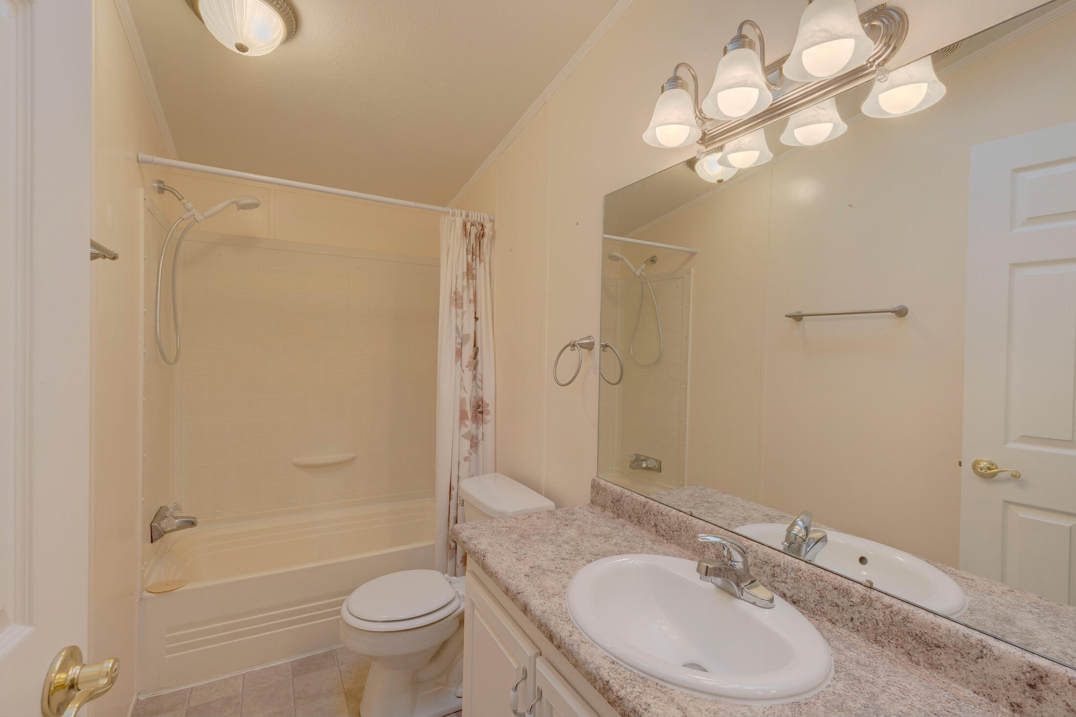 Country View Mobile Home Park - Residential