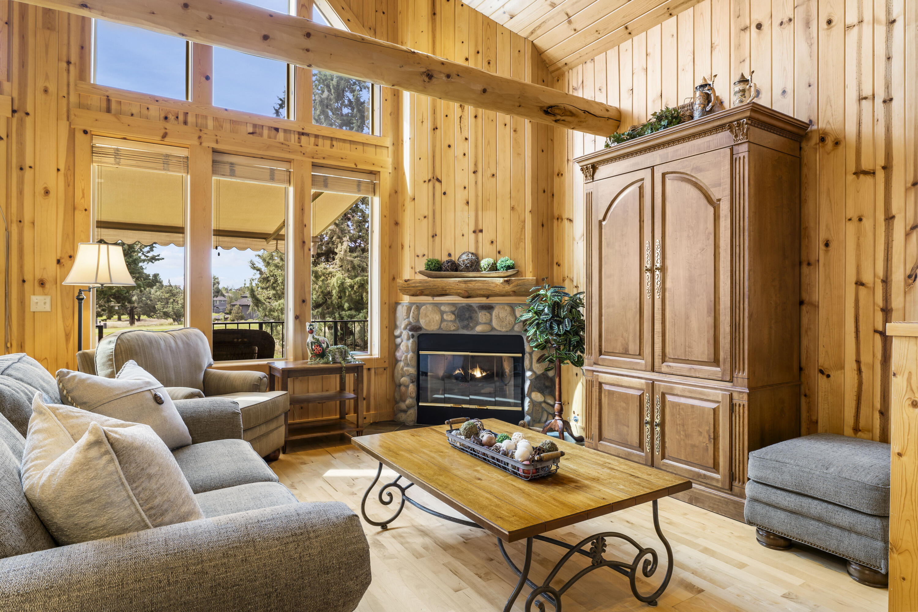 Eagle Crest - Residential