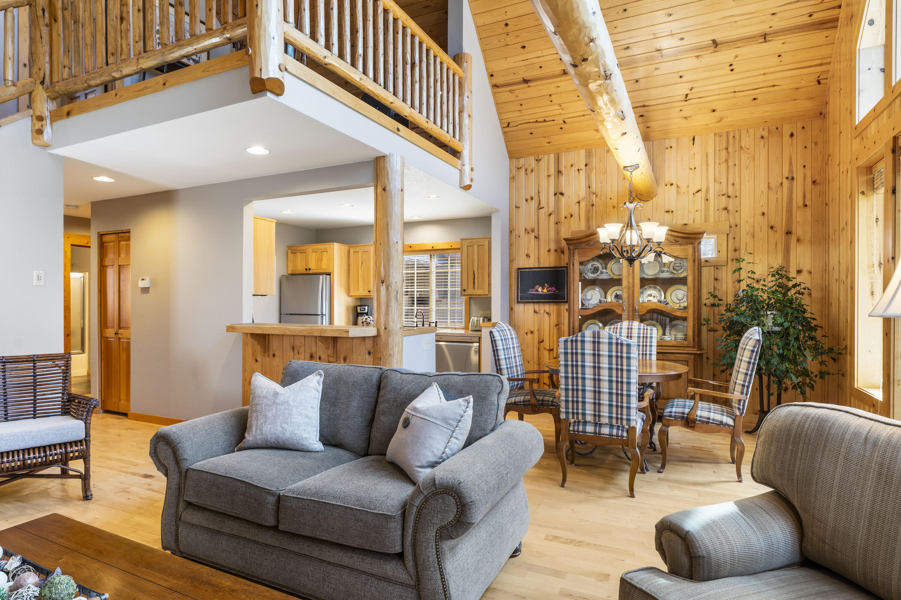 Eagle Crest - Residential