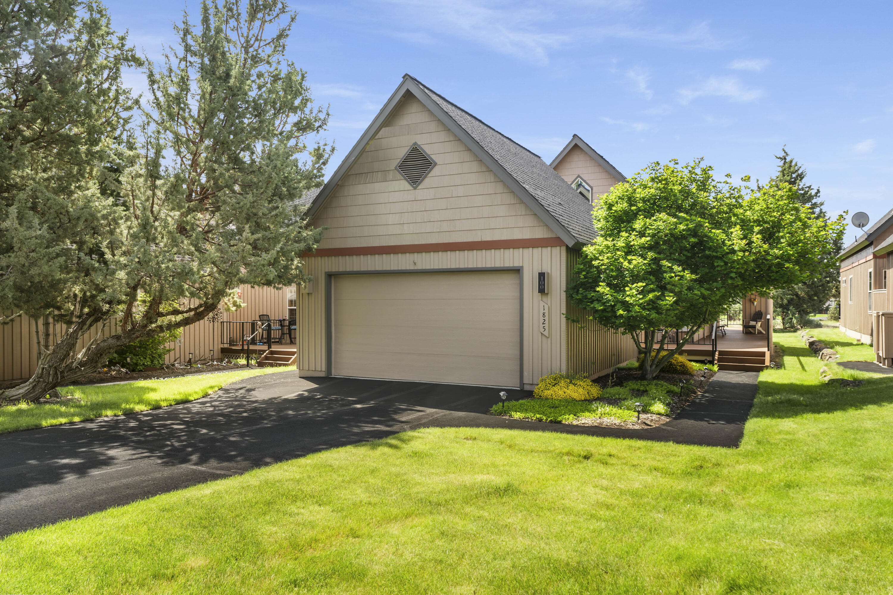 1825 Cinnamon Teal Drive
