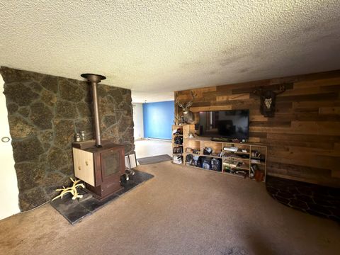 Tiny photo for 62928 Florence Drive, Bend, OR 97701 (MLS # 220220205)