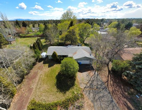 Tiny photo for 62928 Florence Drive, Bend, OR 97701 (MLS # 220220205)