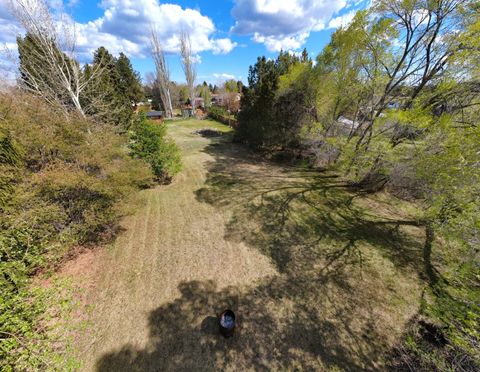 Tiny photo for 62928 Florence Drive, Bend, OR 97701 (MLS # 220220205)