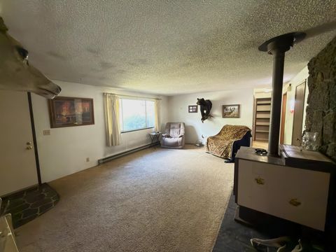 Tiny photo for 62928 Florence Drive, Bend, OR 97701 (MLS # 220220205)