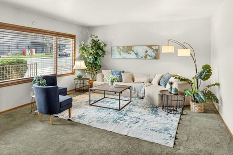 Tiny photo for 704 NW Sandy Drive, Grants Pass, OR 97526 (MLS # 220213093)