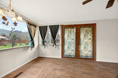 Tiny photo for 704 NW Sandy Drive, Grants Pass, OR 97526 (MLS # 220213093)