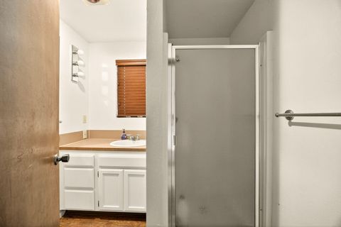 Tiny photo for 704 NW Sandy Drive, Grants Pass, OR 97526 (MLS # 220213093)