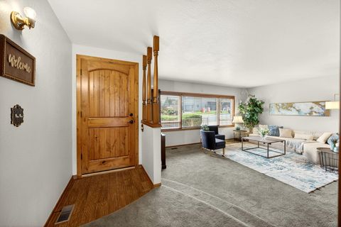 Tiny photo for 704 NW Sandy Drive, Grants Pass, OR 97526 (MLS # 220213093)