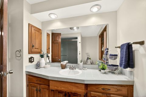 Tiny photo for 704 NW Sandy Drive, Grants Pass, OR 97526 (MLS # 220213093)