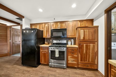 Tiny photo for 704 NW Sandy Drive, Grants Pass, OR 97526 (MLS # 220213093)