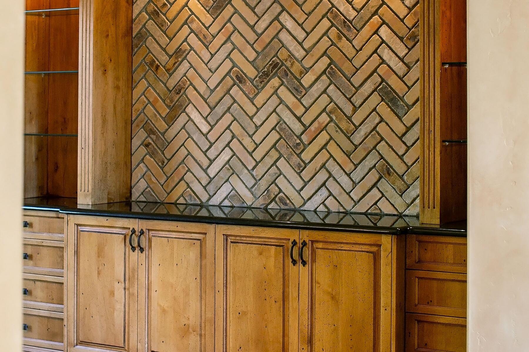 Broken Top - Residential