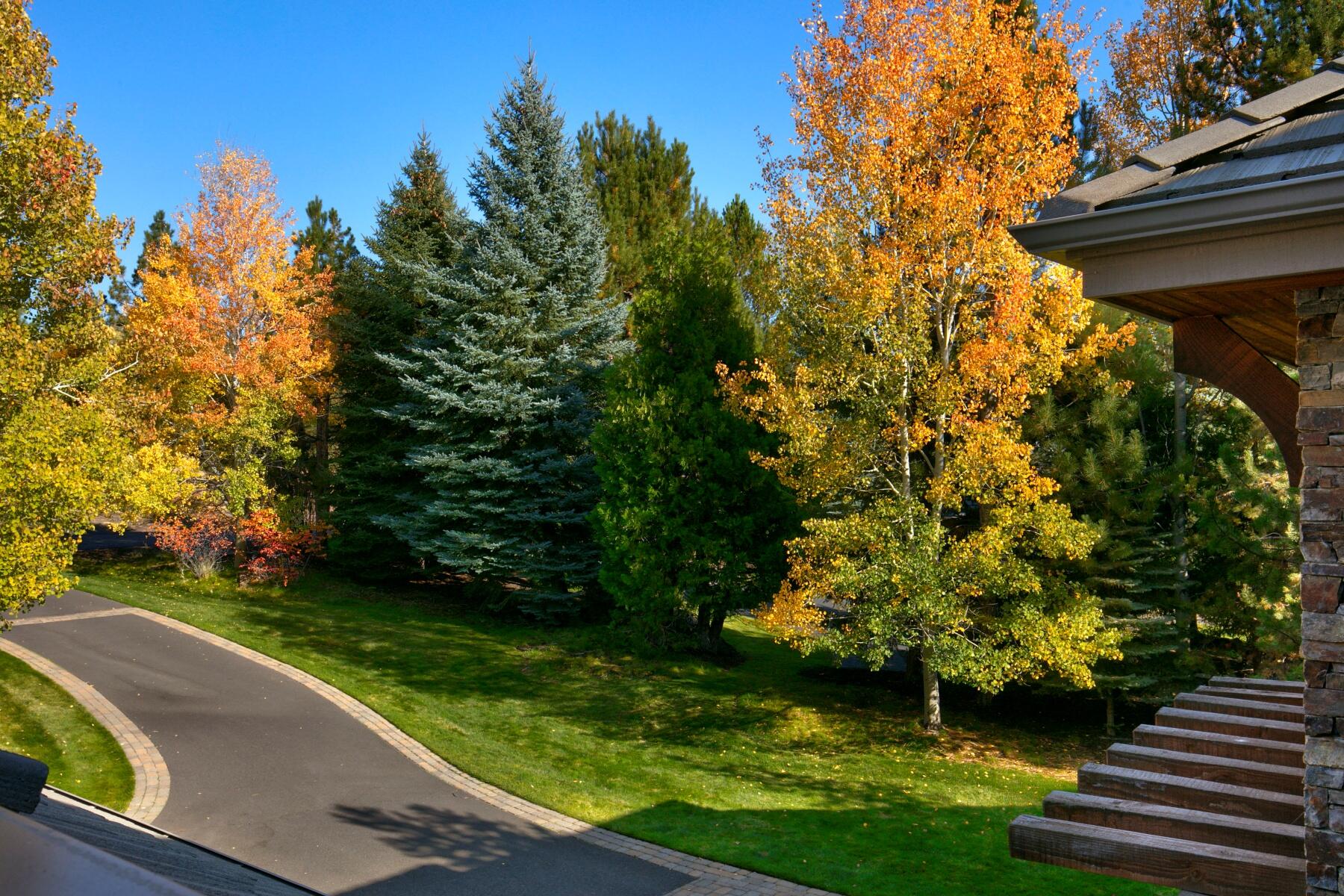 Broken Top - Residential