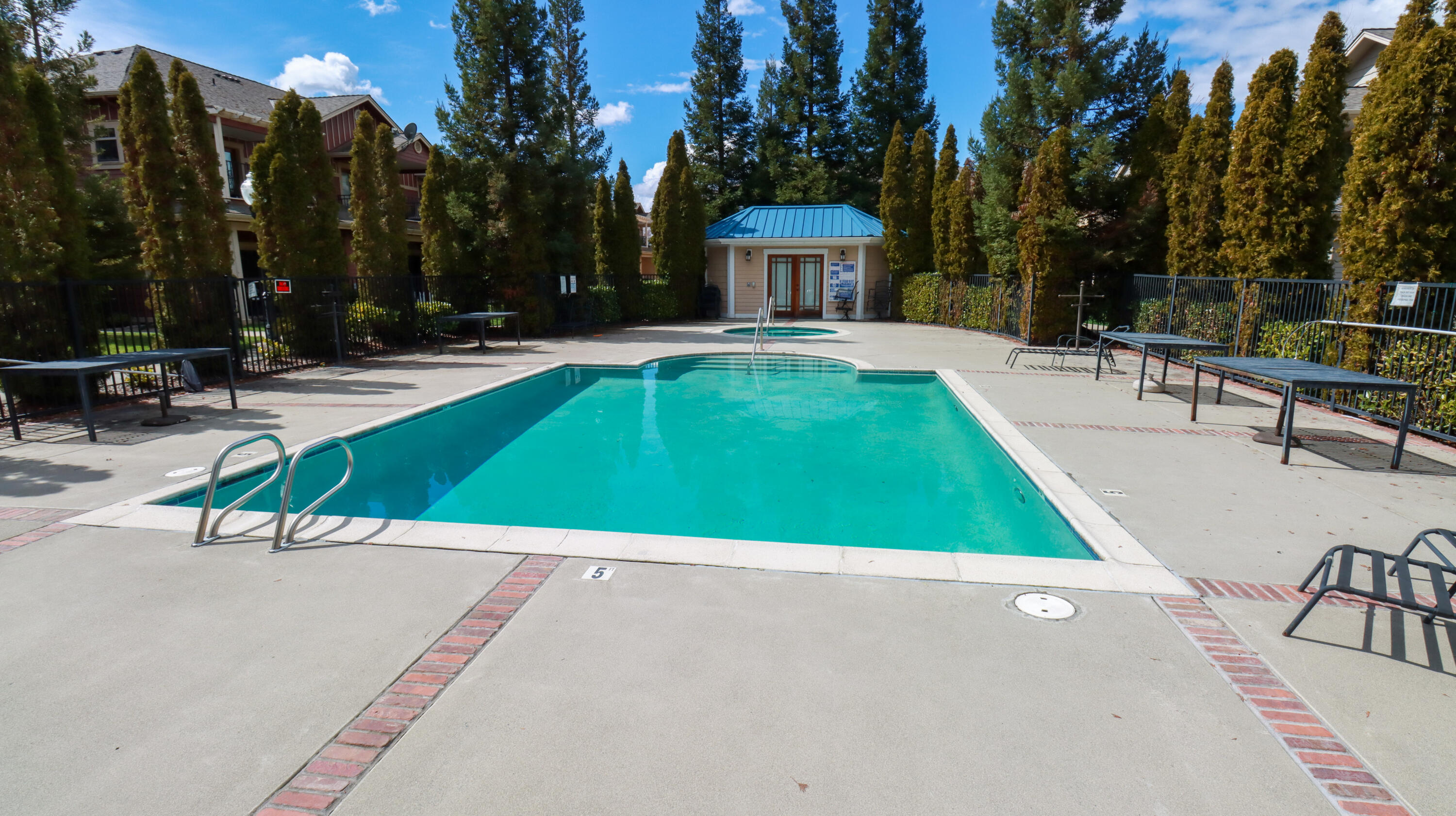 Sequoia Village - Residential