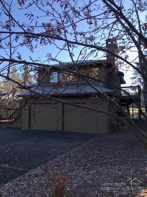 Fairway Crest Village - Residential