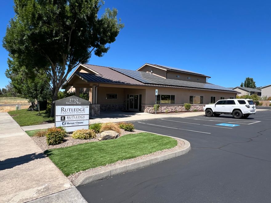 Great location! Beautiful executive office building (2005 YB) with an available 192 SQFT office for lease at $1,200/MO. The gross lease includes exterior monument signage, use of  reception area, conference room, 4 ADA unisex rest rooms (1 has ADA shower),  IT room, break room with D/W, refrigerator, use of 4 of the 24 on-site parking spaces including handicap space with additional non-timed on street parking. The building has 4 separate HVAC systems. Landlord is open to short or longe term lease agreement. All common area charges, and utilities included in the monthly price. Landlord reserves the right to approve or deny any lessee in Landlord's sole discretion.  Listing agent is landlord.