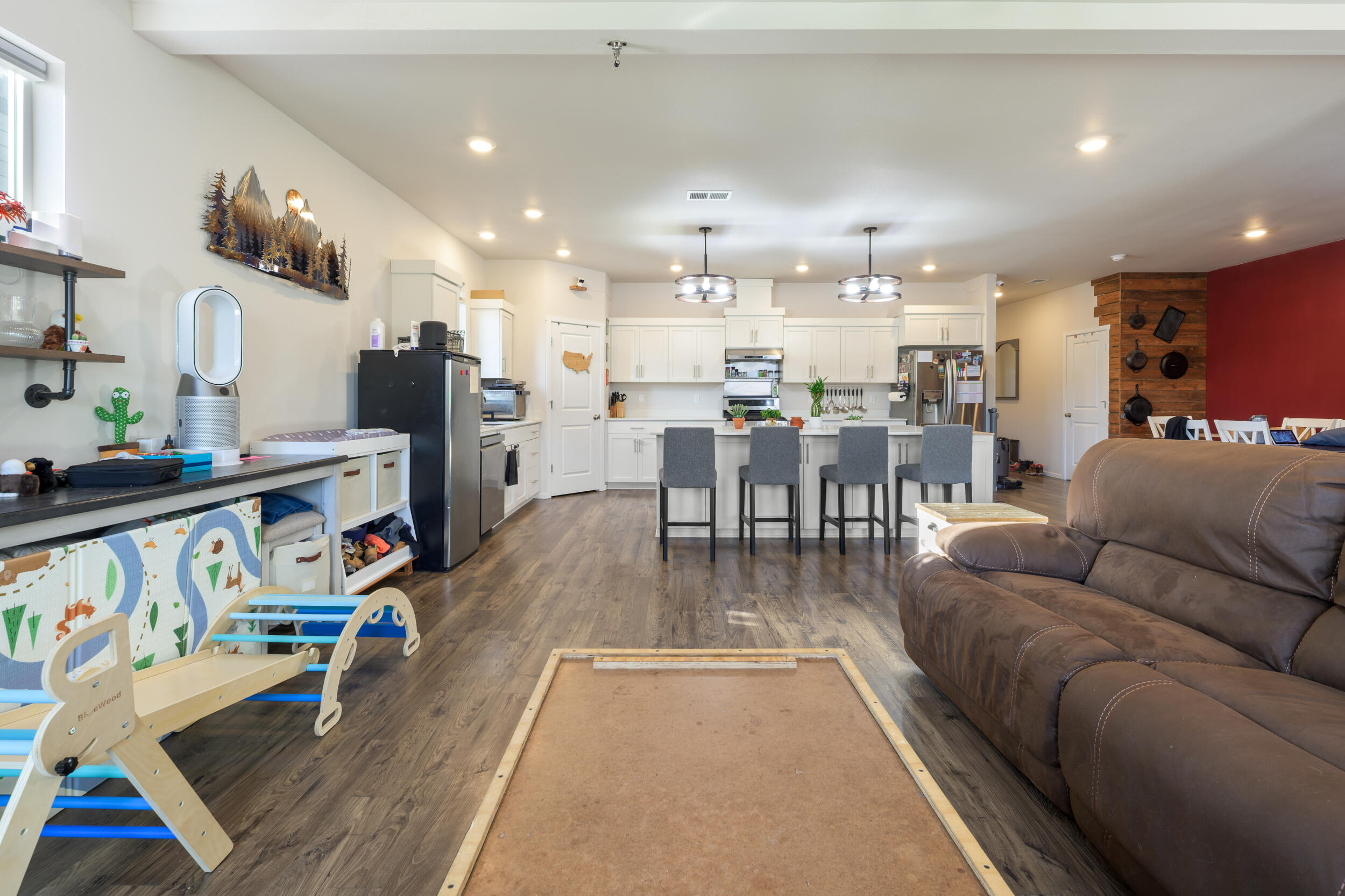 Ironhorse - Residential