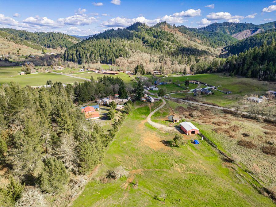 North Umpqua Homes - Residential