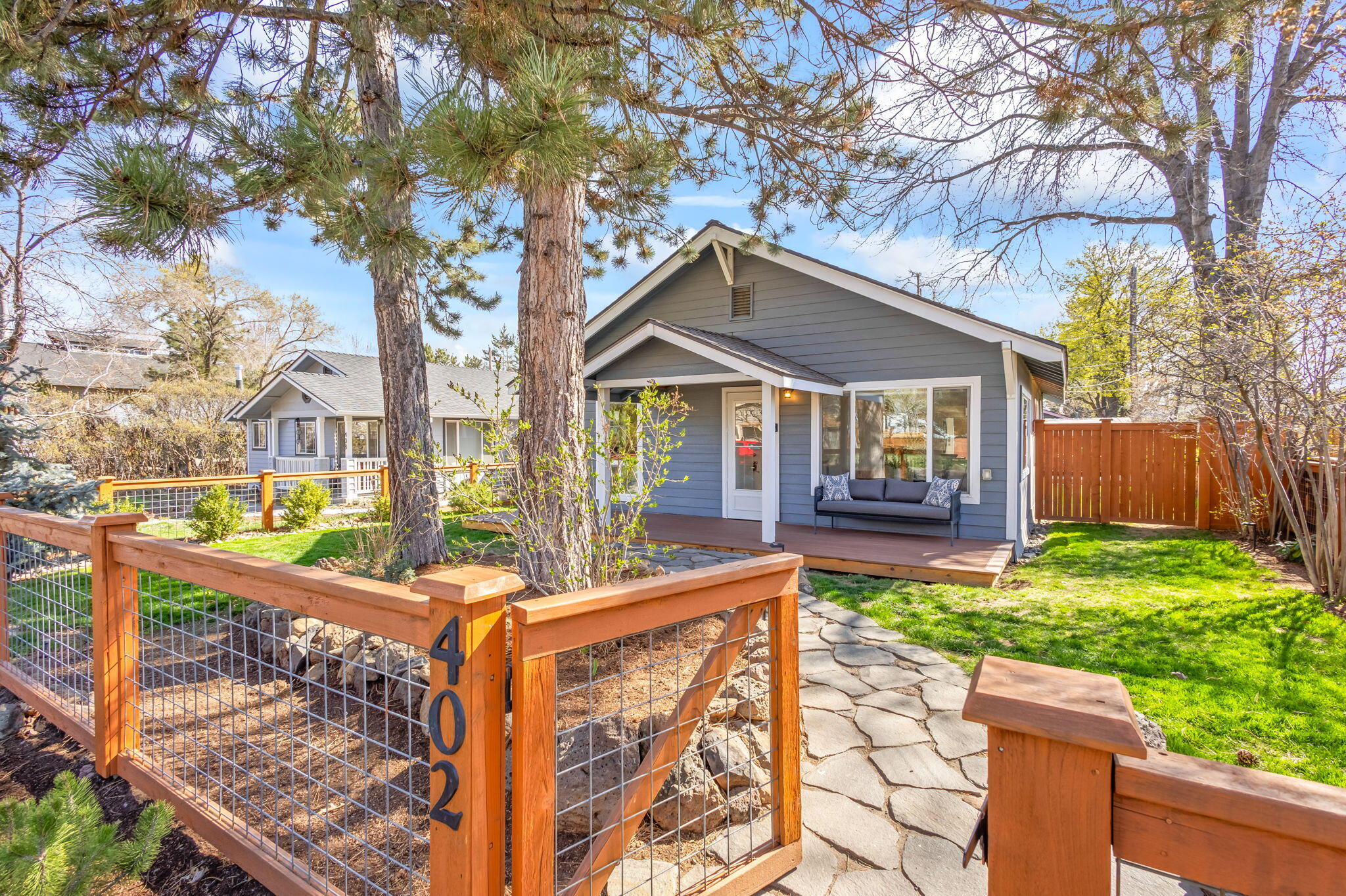 402 NW 12th Street