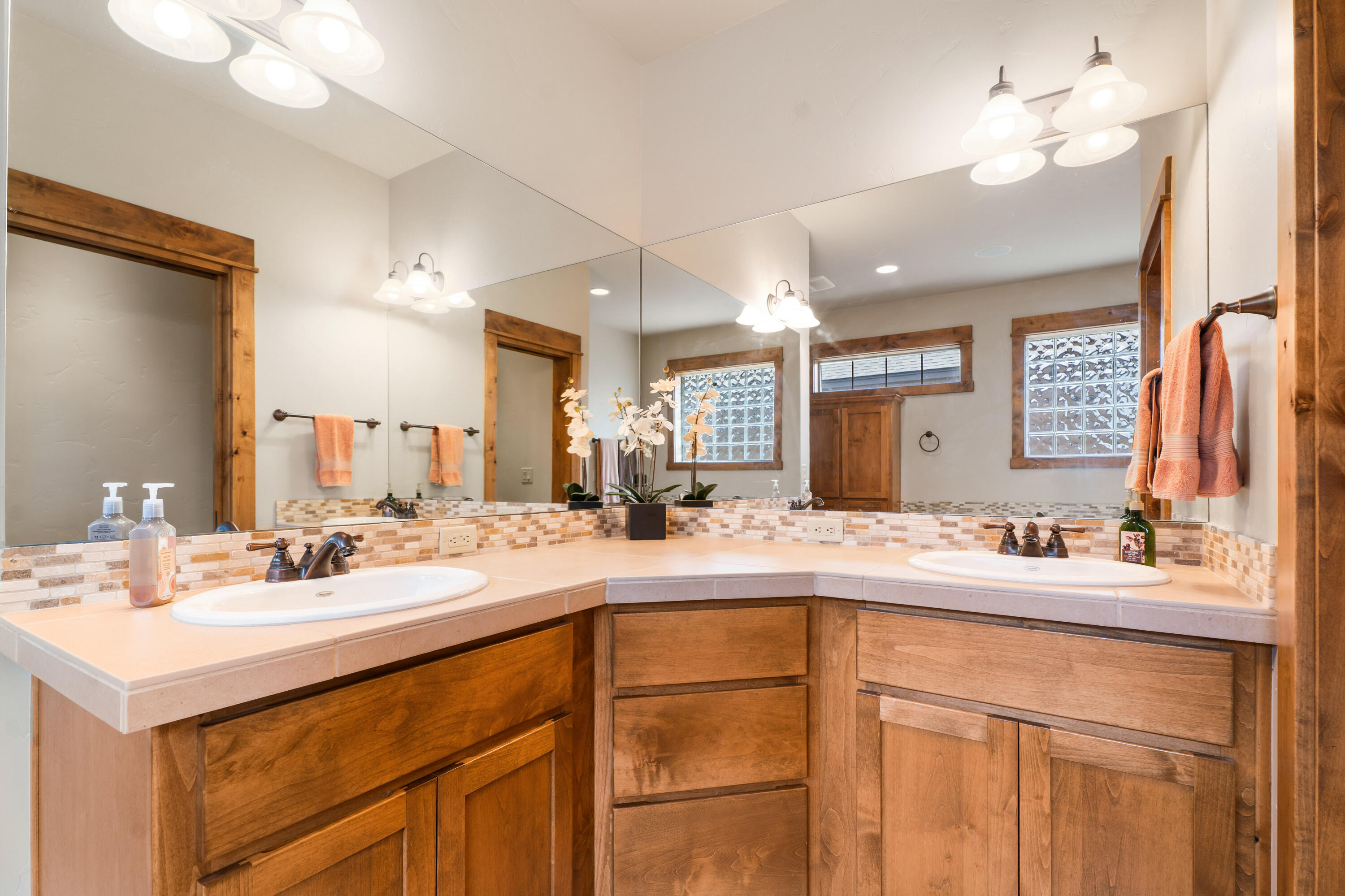 Eagle Crest - Residential